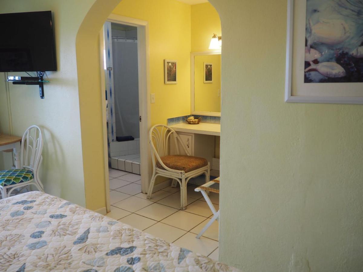 The Green Iguana Hotel Charlotte Amalie Exterior photo