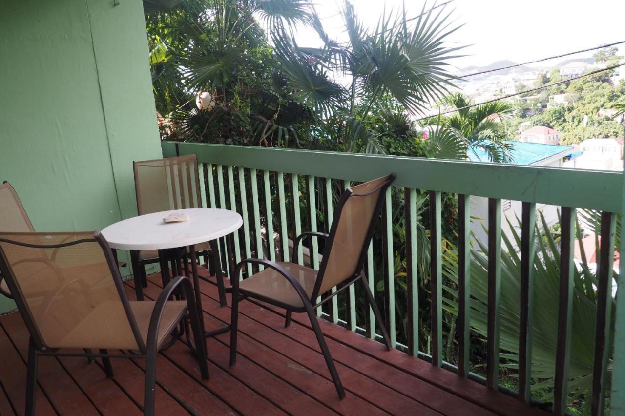 The Green Iguana Hotel Charlotte Amalie Exterior photo